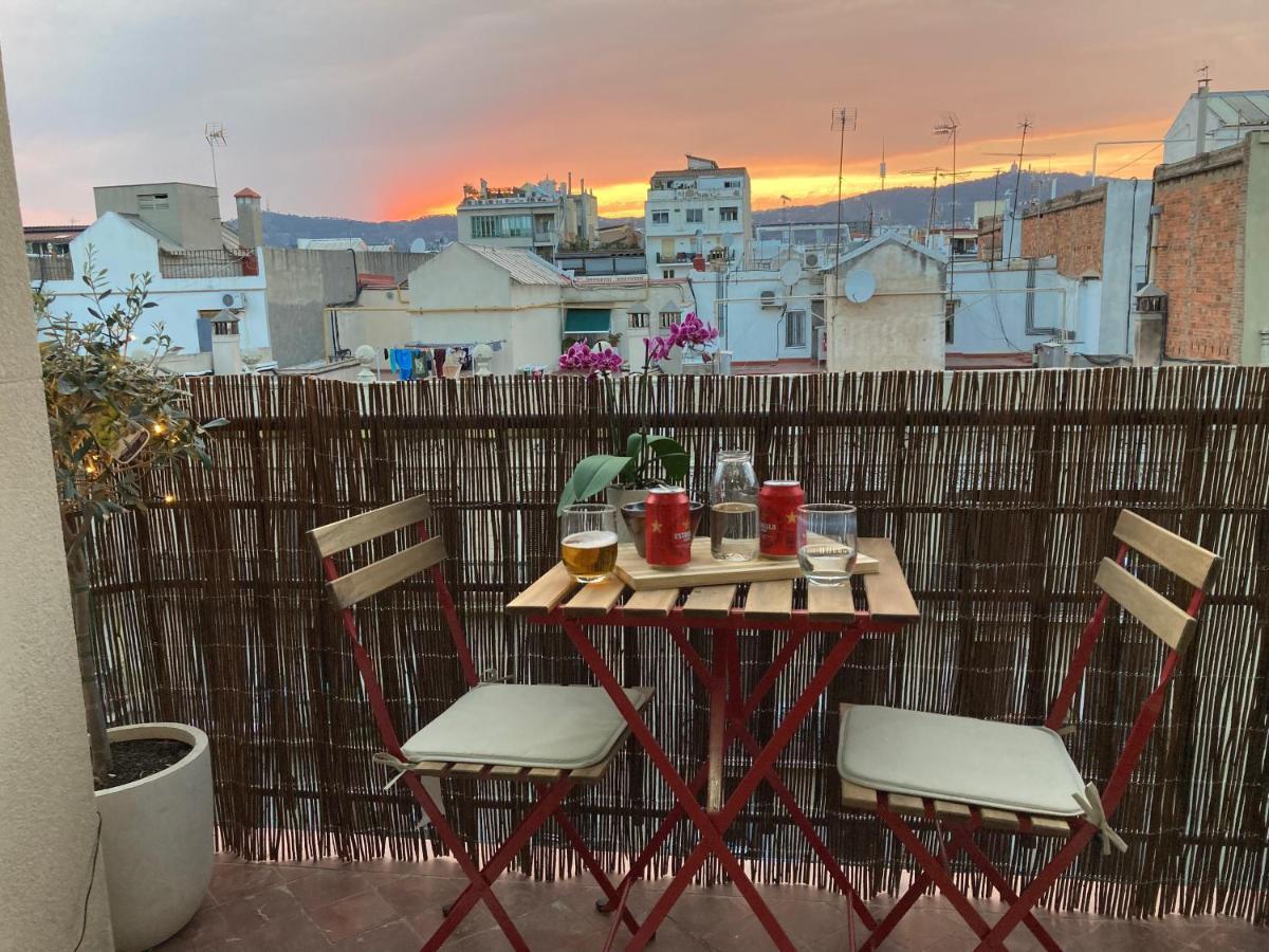Charming Appartement In The Heart Of บาร์เซโลนา ภายนอก รูปภาพ